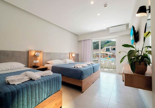 Double or Twin room - Sleeps up to 3